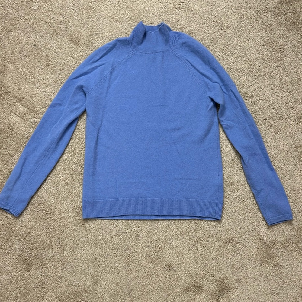Cashmere XS sweater